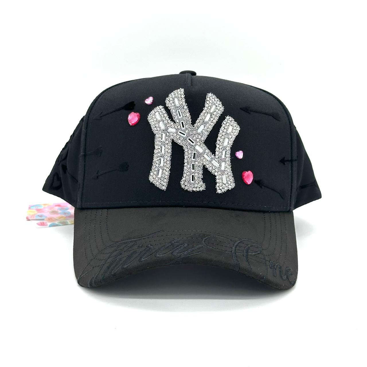 Thirty One Hats San Valentin