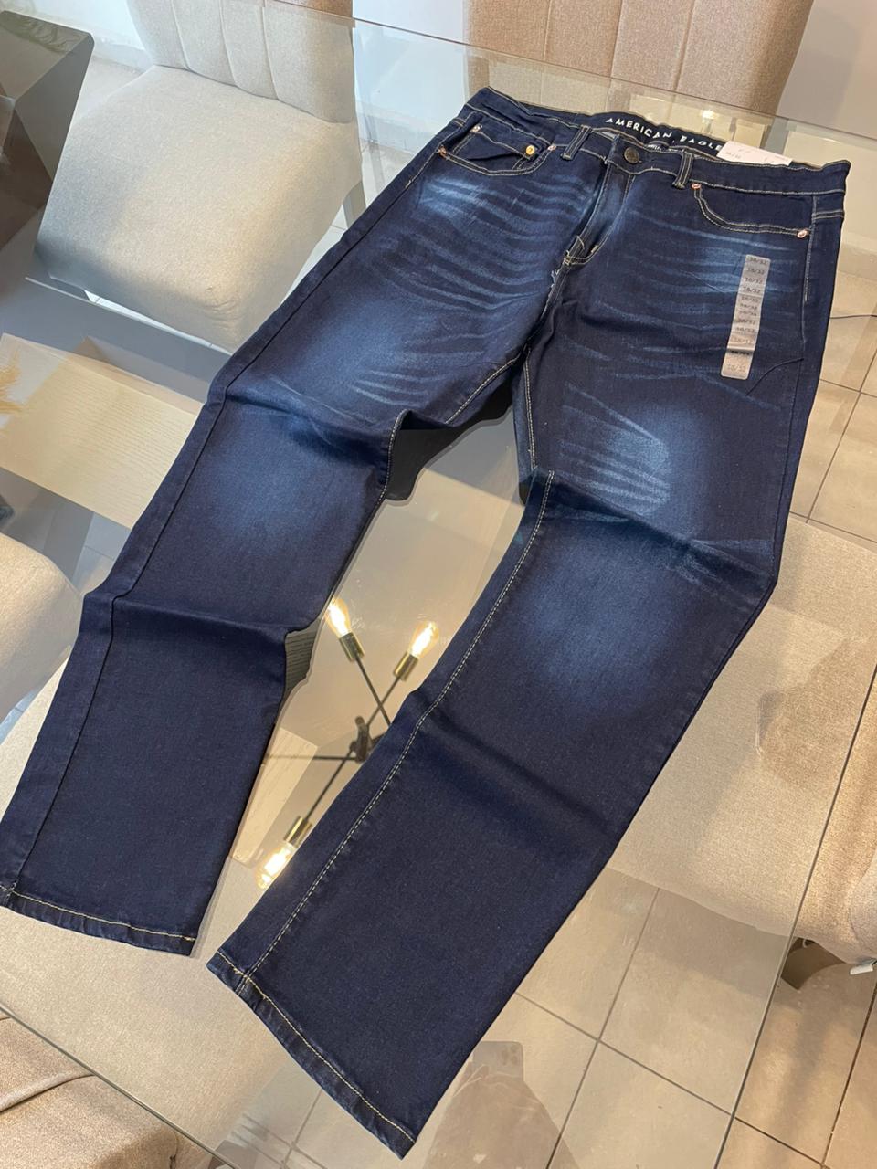 American Eagle Azul Oscuro Liso